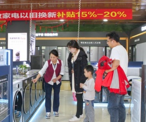 “把居民帶到店里來”